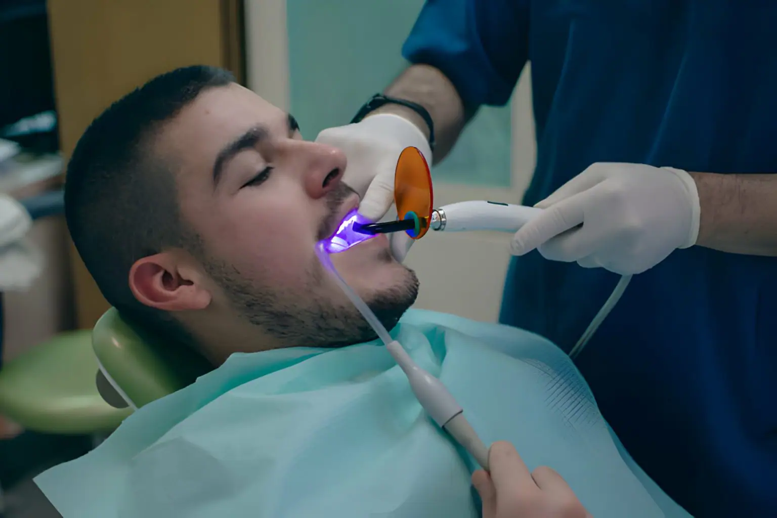 The Ultimate Guide To Teeth Whitening Services: What You Need To Know_2